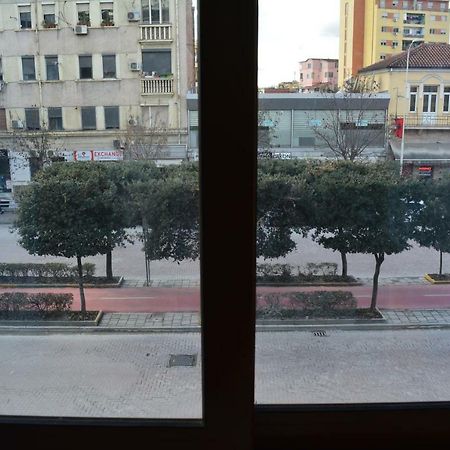 Hotel Republika Tirana Buitenkant foto